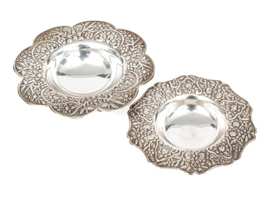 Two Compatible Vintage Egyptian Silver Footed Bowls, 9.87 Ozt. 