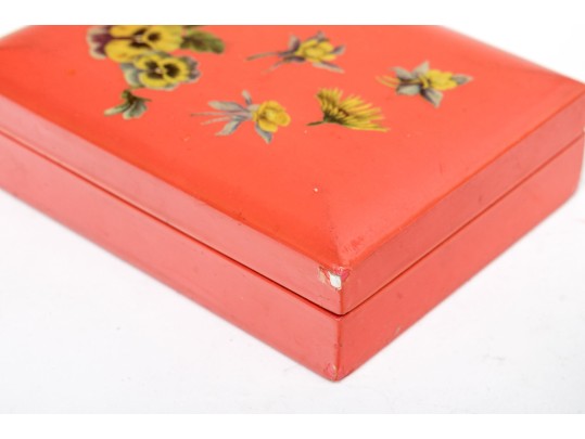 Large Group Of Fine Vintage Dresser Top Items 