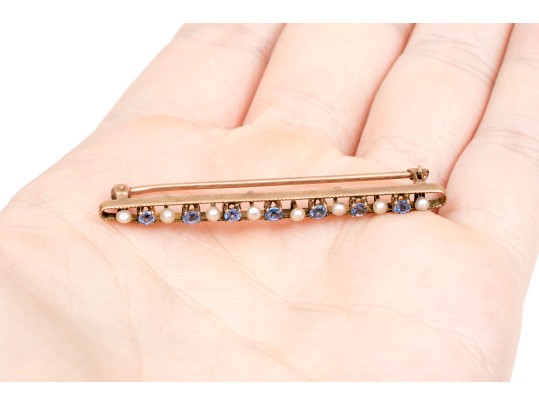 10k Gold Vintage Beautiful Light Blue Sapphire And Seed Pearl Bar Pin