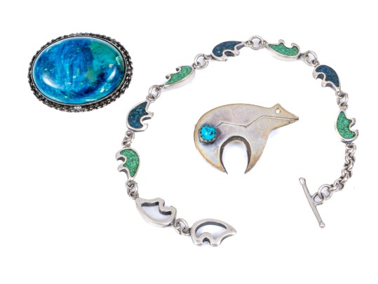 Lot Of Fun Southwestern Bear Motif Sterling Silver Brooch And Bracelet