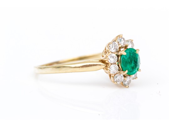 18k Yellow Gold Lovely Oval Emerald And Diamond Halo Ring, Size 7.5