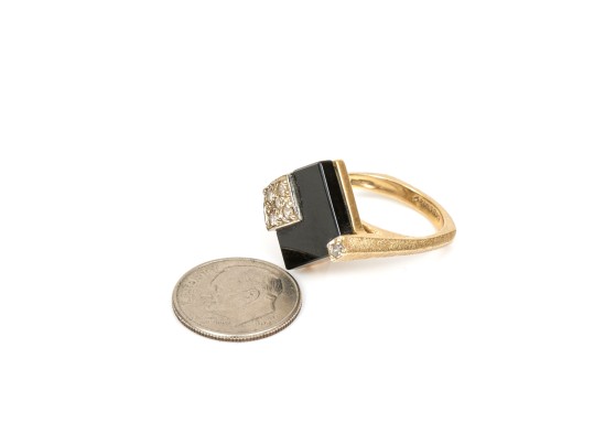 14k Yellow Gold Contemporary Diamond Profile Black Onyx Ring, Size 6.75, Diamond Set