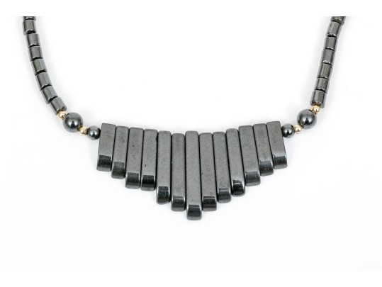 Fun Lot Of Cultured Black Freshwater Pearl Necklace And Bracelets, With A Hematite Necklace