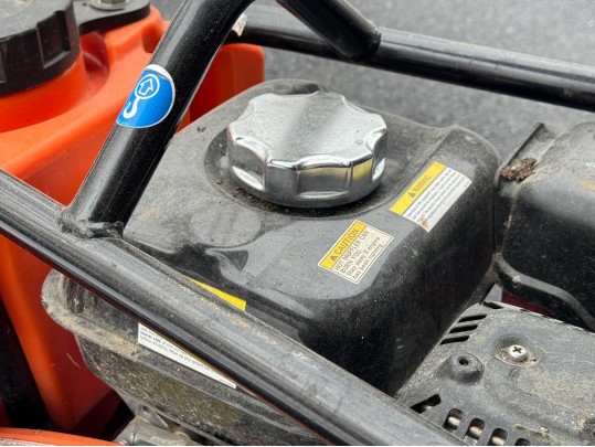 Mikasa Multiquip MVC88 Plate Compactor