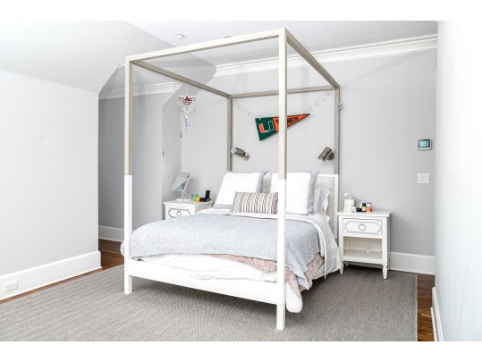 Possibly Serena & Lily White Lacquer And Grey Wash Poster Bed