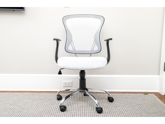 Modern White Desk Chair