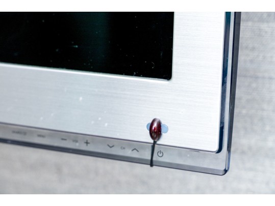 Samsung Flatscreen Television