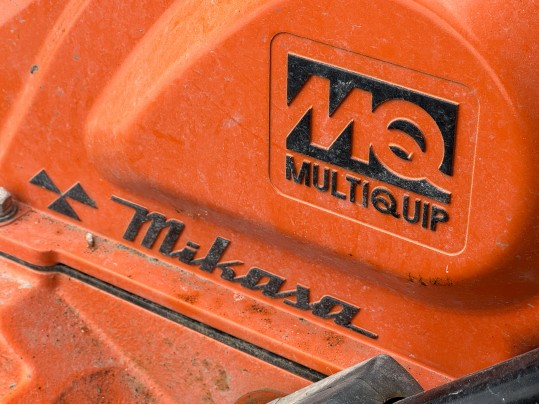 Mikasa Multiquip MVC88 Plate Compactor