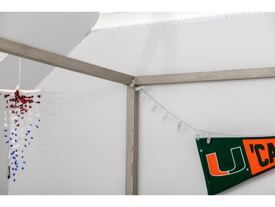 Possibly Serena & Lily White Lacquer And Grey Wash Poster Bed