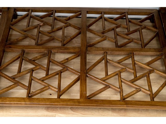 Excellent 19th Century Chinese Elmwood Desk