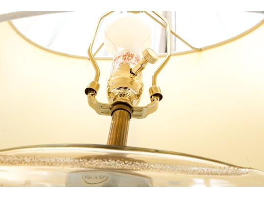 Chic Oblong Ribbed Glass Table Lamp