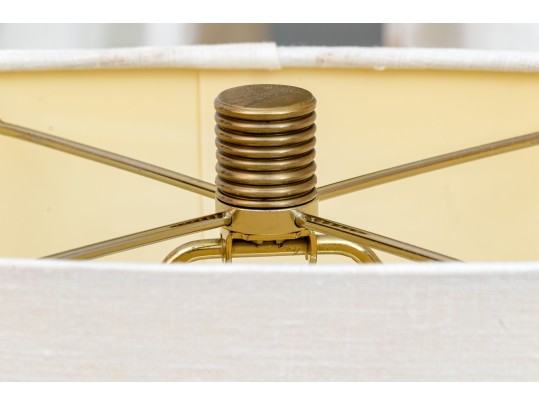 Chic Oblong Ribbed Glass Table Lamp