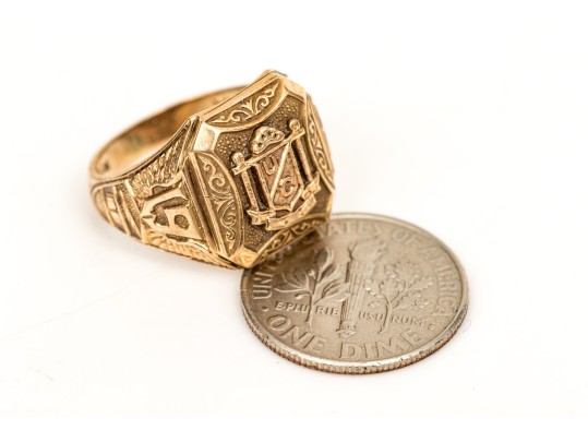 10k Yellow Gold Fabulous Vintage 1939 School Ring, Size 5.25+