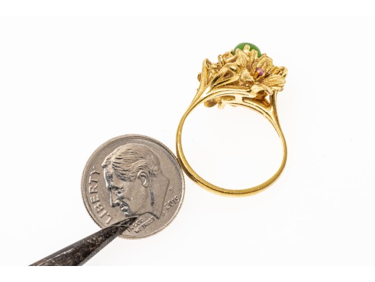 18k Yellow Gold Pretty Vintage Nephrite Jade And Ruby Ring, App. 0.06 TCW, Size 6.5