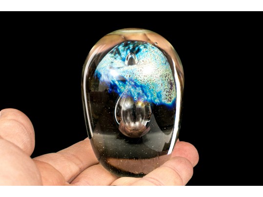 Denise Bélanger Taylor (Canadian-New Zealander, B. 1952) Art Glass Paperweight
