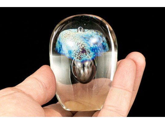 Denise Bélanger Taylor (Canadian-New Zealander, B. 1952) Art Glass Paperweight