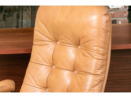 Leather Upholstered Executive Office Chair