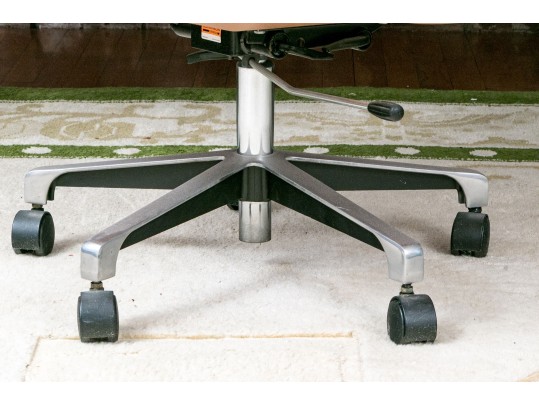 Leather Upholstered Executive Office Chair