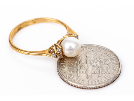 14k Yellow Gold Pretty 5.75mm Cultured Pearl And Diamond Ring, Size 5
