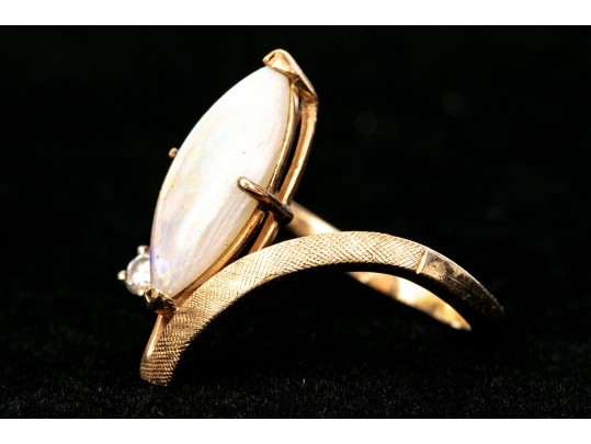 14k Yellow Gold Vintage Contemporary Marquise Opal And Diamond Ring, Size 5.25