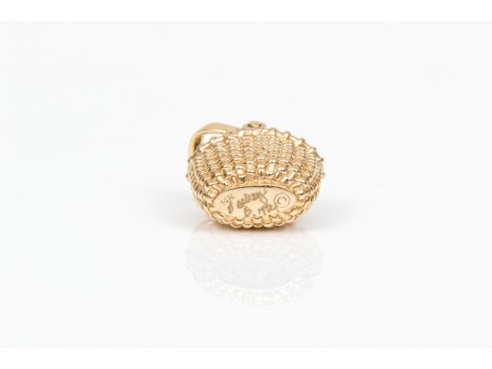 14k Yellow Gold Fabulous Nantucket Basket With Hinged Top Pendant