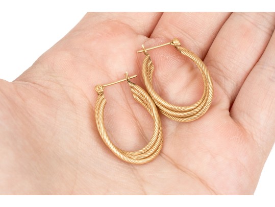 10k Yellow Gold Classic Elongated Oval Ribbed Twisted Hoop Earrings