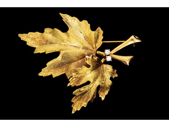 14k Yellow Gold Handsome Vintage Double Leaf Brooch, Diamond Set, App. 0.04 TCW