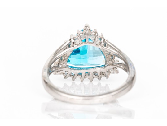 Sterling Silver Striking Trillion Blue Topaz Ring, App. 3.09 CTS, Size 8.25