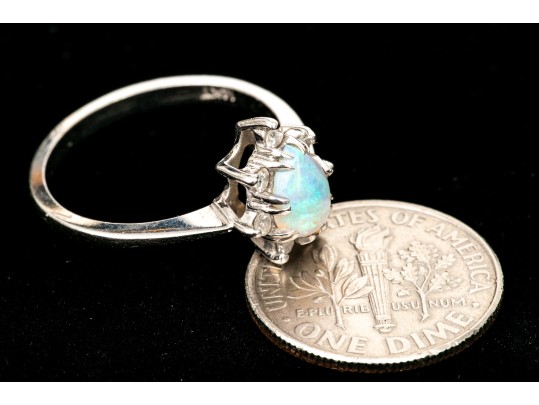 14k White Gold Vintage Pear Opal And Diamond Halo Ring, Size 6.5