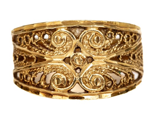 14k Yellow Gold Vintage Wide Filigree Motif Ring, Size 11.5