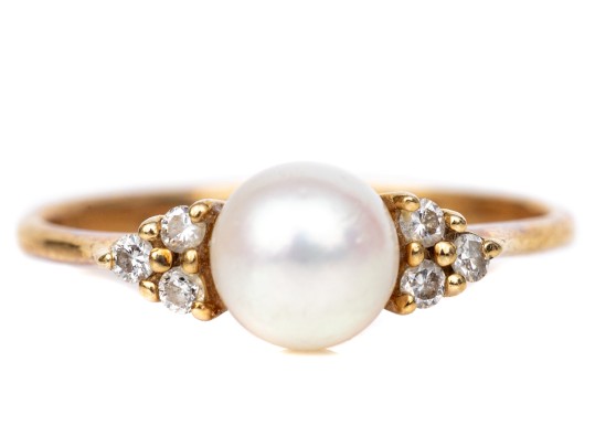 14k Yellow Gold Pretty 5.75mm Cultured Pearl And Diamond Ring, Size 5