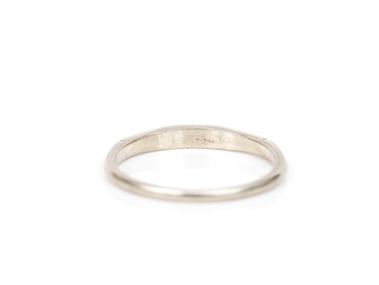 14k White Gold Faceted Band Ring, Size 5.75+