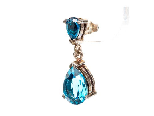 Sterling Silver Beautiful Pear Shaped Blue Topaz Drop Pendant Earrings