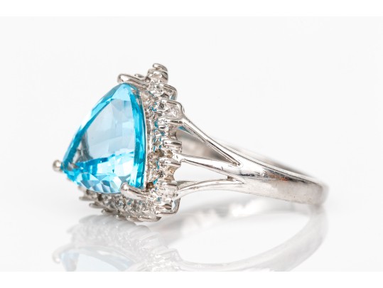Sterling Silver Striking Trillion Blue Topaz Ring, App. 3.09 CTS, Size 8.25