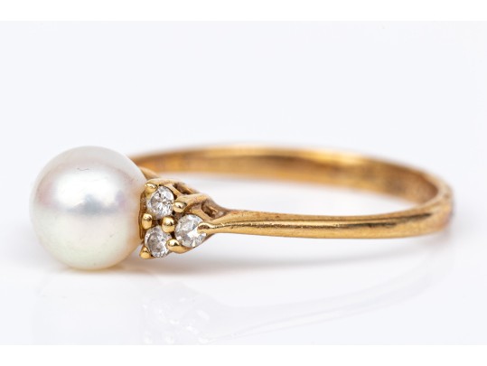 14k Yellow Gold Pretty 5.75mm Cultured Pearl And Diamond Ring, Size 5