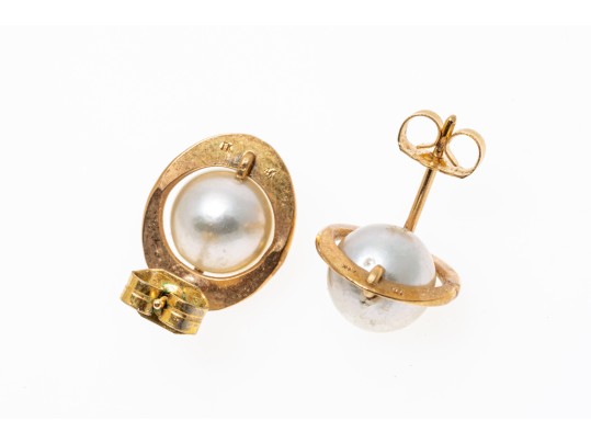 14k Yellow Gold Striking Cultured Pearl Vintage Saturn Motif Earrings