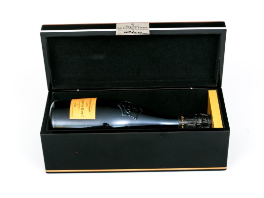 Veuve Cliquot La Grande Dame By Riva