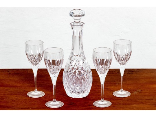 Waterford Lidded Decanter With Four Goblets