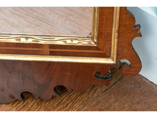 Gorgeous American Federal Looking Glass With Eglomise Panel, Ca. 1800-1820