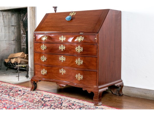 Massachusetts Mahogany Oxbow Slant Front Desk, Ca. 1760-80