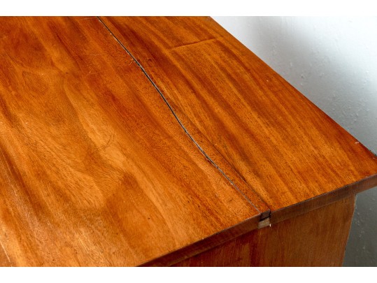 American Late Federal Mahogany Bow Front Chest Of Drawers, Ca. 1810-1830