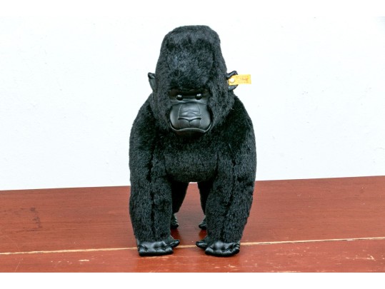 Fabulous German Steiff Stuffed Gorilla