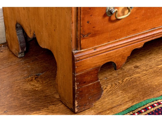 Classic New England Federal Pine Blanket Chest, Ca. 1790-1820 