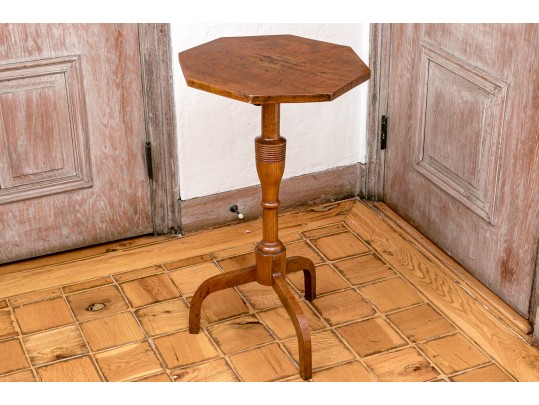Antique Continental Walnut Tilt Top Spider Leg Wine Stand