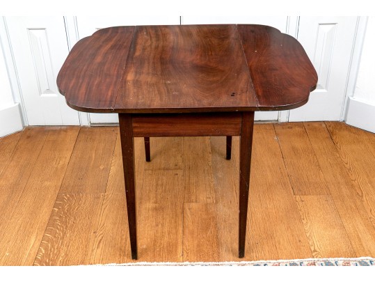 American Federal Pembroke Table, Probably New York, Ca. 1800-20