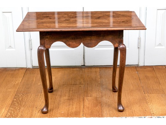New England Cherry Queen Anne Tea Table, Ca. 1760-80
