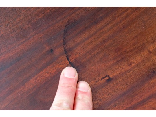 A Fine American Queen Anne Mahogany Drop Leaf Table Tea Table, Ca. 1760-80