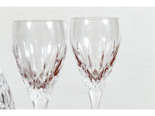 Waterford Lidded Decanter With Four Goblets