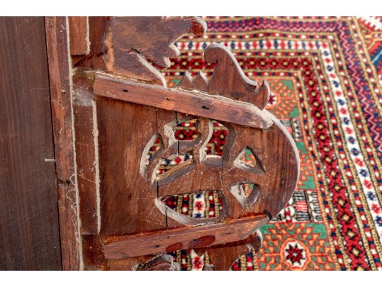 Chippendale Looking Glass With Phoenix, 18th Century