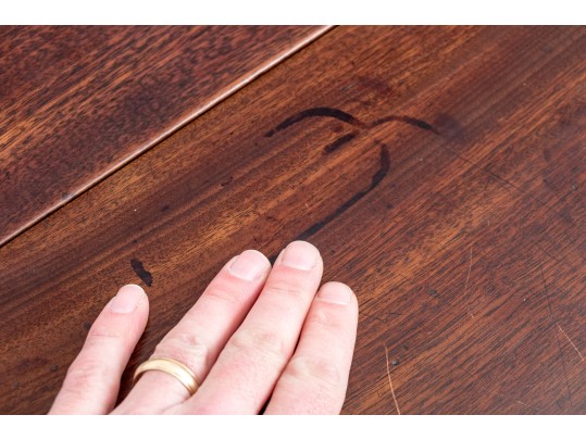 American Queen Anne Mahogany Drop Leaf Table, Ca. 1750-70